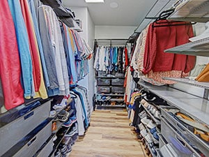 Lundgren Builders Home Renovation Closet