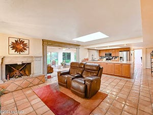 Lundgren Builders Home Renovation Family Room Painting And Popcorn Removal